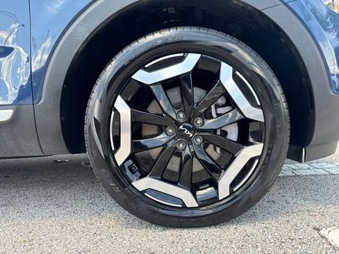 Used 2025 Kia Telluride S AWD/4WD image 9