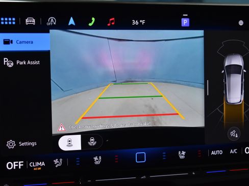 New 2026 Volkswagen Golf image 9