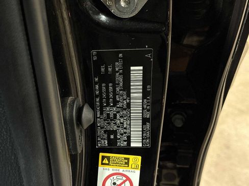 Used 2019 Toyota Highlander Limited AWD/4WD image 14