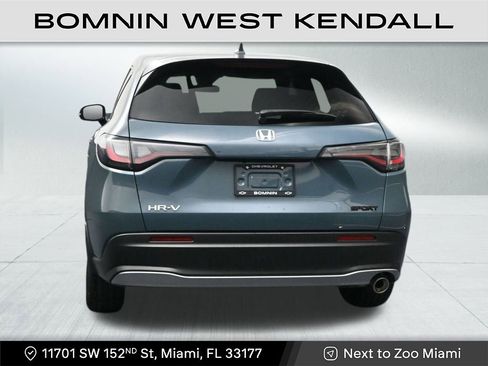 Used 2025 Honda HR-V Sport image 4