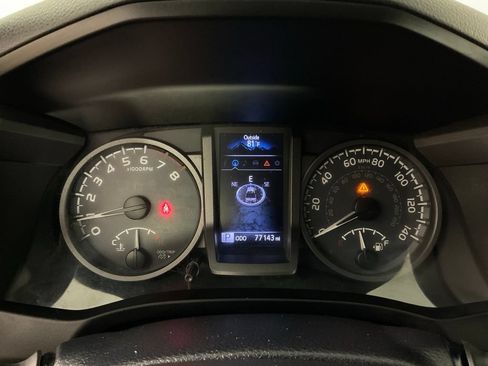 Used 2019 Toyota Tacoma TRD Off-Road w/ Exterior Package AWD/4WD image 26