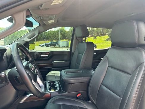 Used 2021 GMC Sierra 1500 SLT w/ SLT Premium Plus Package AWD/4WD image 18