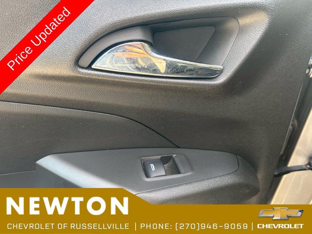 Used 2024 Chevrolet Trax ACTIV w/ Driver Confidence Package FWD image 33