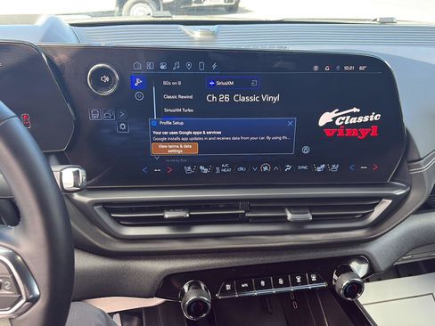 Used 2025 Chevrolet Silverado EV LT AWD/4WD image 18