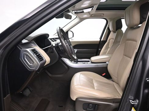 Used 2018 Land Rover Range Rover Sport Supercharged AWD/4WD image 12