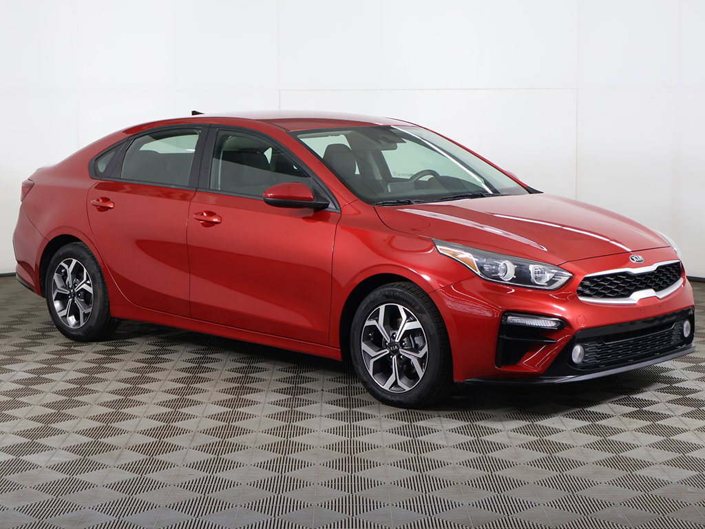 Used 2019 Kia Forte LXS FWD image 2