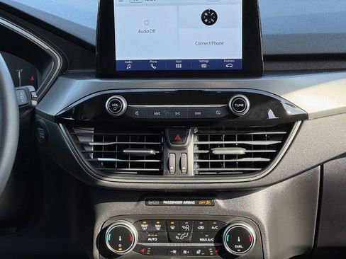 Used 2024 Ford Escape Active image 13