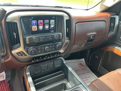 Used 2016 Chevrolet Silverado 1500 High Country w/ High Country Premium Package image 12