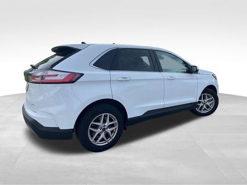 Used 2024 Ford Edge SEL AWD/4WD image 6