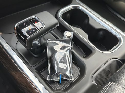 Used 2023 Chevrolet Silverado 1500 RST w/ Convenience Package II AWD/4WD image 16