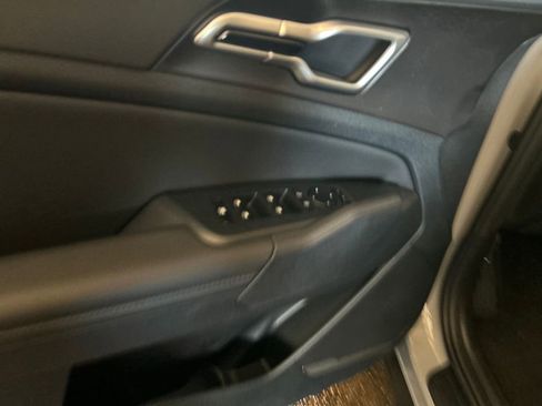 New 2026 Kia Sportage EX image 29