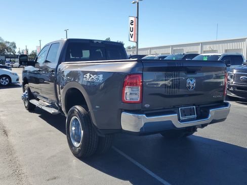 Used 2023 RAM 3500 Tradesman image 7