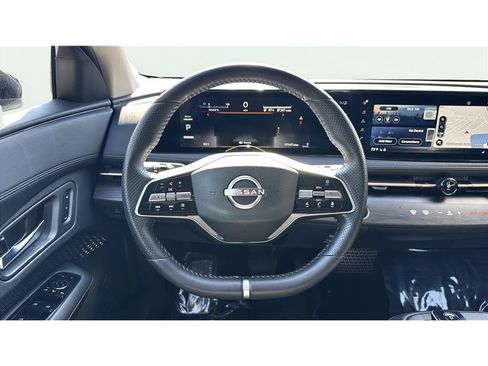 Used 2024 Nissan Ariya FWD image 27