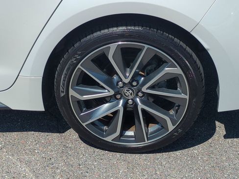 Used 2021 Toyota Corolla XSE w/ Carpet Mat Package (TMS) FWD image 31