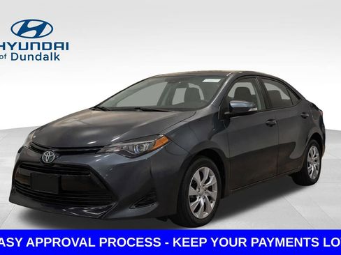 Used 2017 Toyota Corolla LE image 1