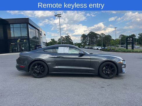 Used 2020 Ford Mustang Coupe w/ Equipment Group 101A RWD image 5