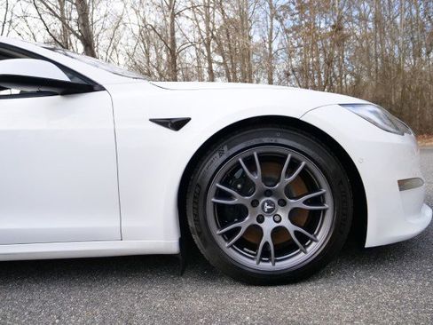 Used 2021 Tesla Model S Plaid image 42