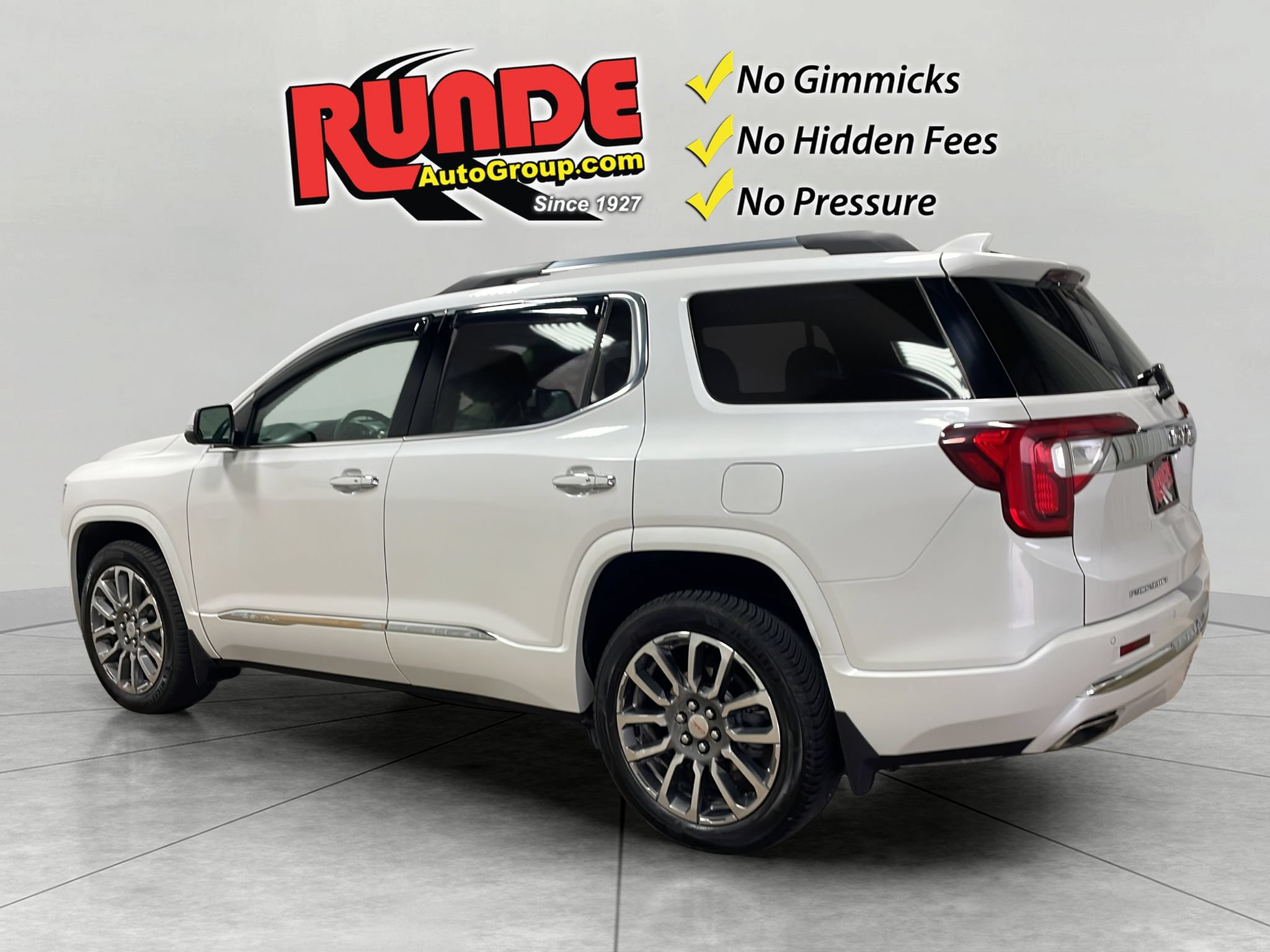 Used 2022 GMC Acadia Denali w/ Denali Ultimate Package AWD/4WD image 4