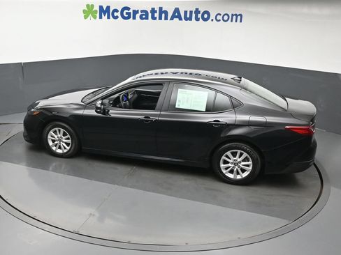 Used 2025 Toyota Camry LE FWD image 23