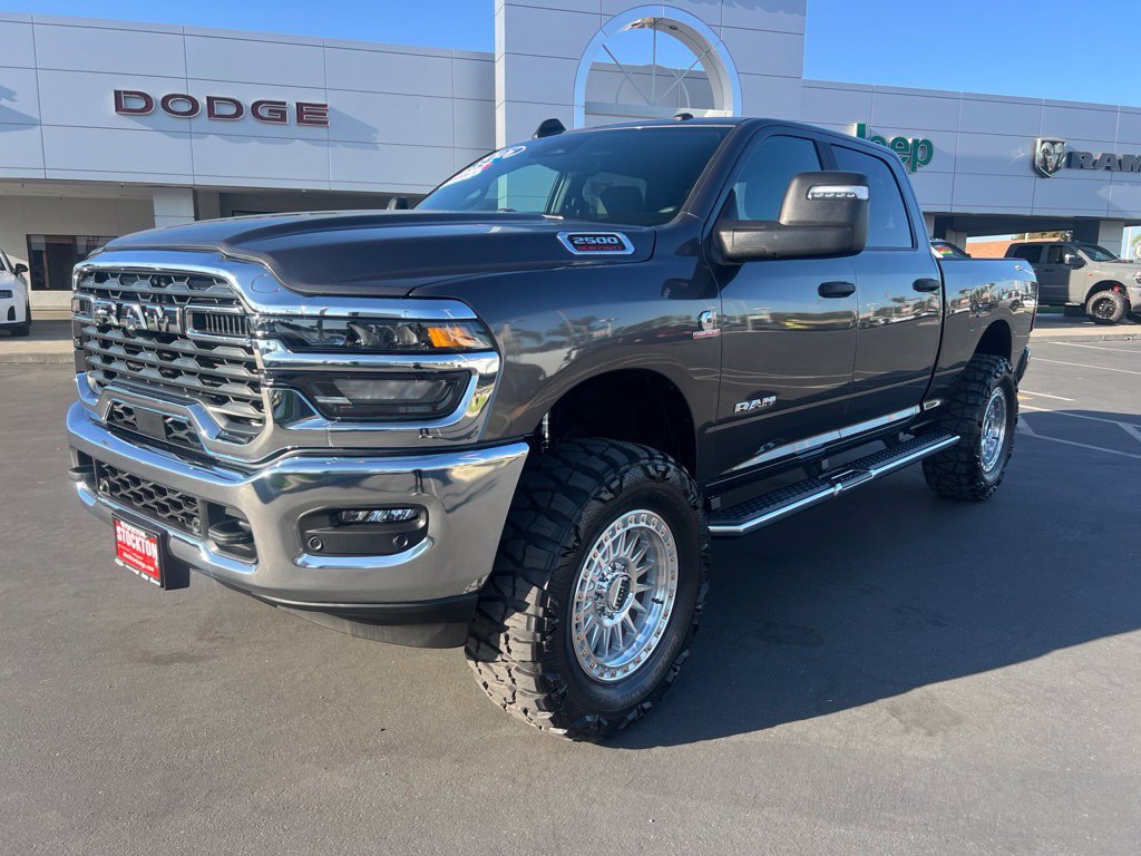 Used 2026 RAM 2500 Big Horn AWD/4WD image 3