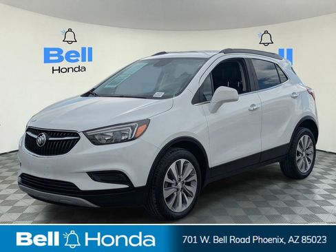 Used 2020 Buick Encore Preferred FWD image 1