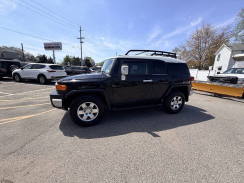 Used 2008 Toyota FJ Cruiser 4WD image 42