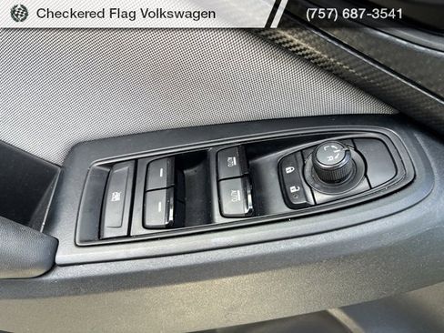 Used 2018 Subaru Crosstrek 2.0i image 14