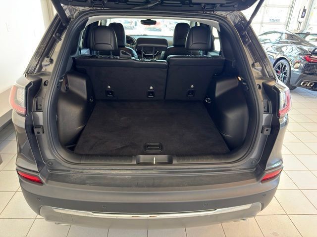 Used 2019 Jeep Cherokee Limited AWD/4WD image 41