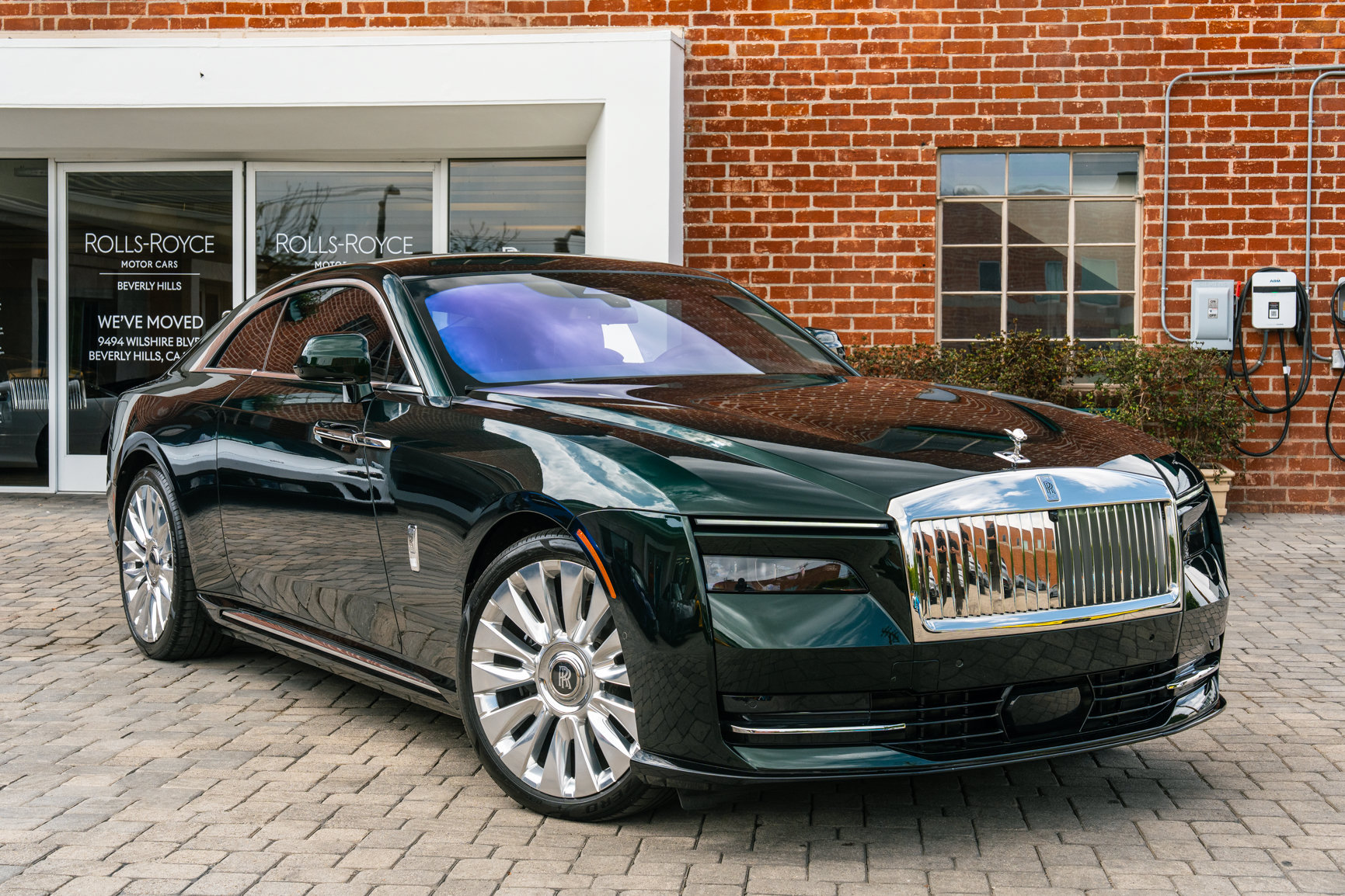 Used 2024 Rolls-Royce Spectre w/ Spectre Launch Package AWD/4WD image 20