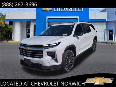 New 2026 Chevrolet Traverse LT w/ Sun and Wheel Package
