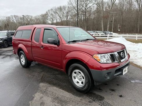 Used 2020 Nissan Frontier S image 11