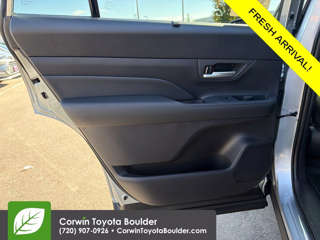 New 2026 Toyota Grand Highlander XLE FWD image 20