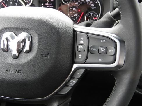 Used 2025 RAM 2500 Big Horn image 22