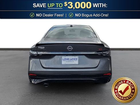 Used 2026 Nissan Sentra SR w/ Floor Mat Package image 5