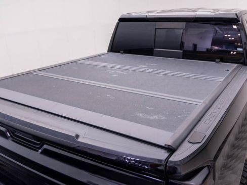 Used 2021 Chevrolet Silverado 1500 LT Trail Boss w/ Convenience Package II AWD/4WD image 32