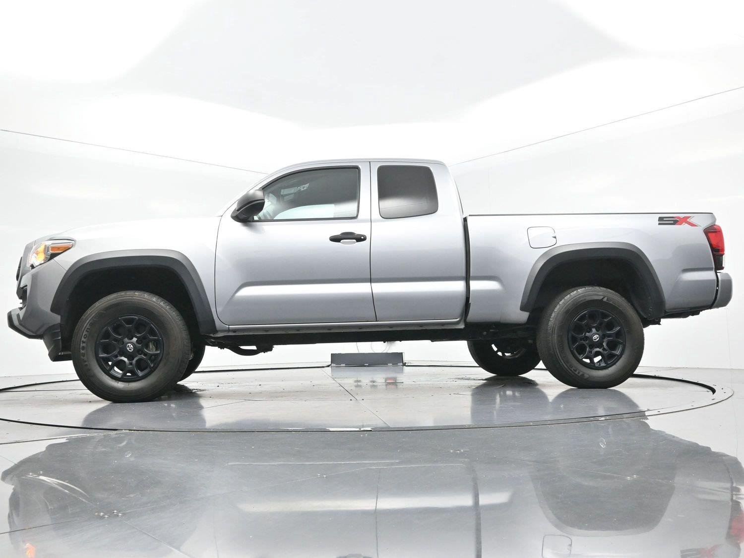 Used 2021 Toyota Tacoma SR w/ SX Package RWD image 44