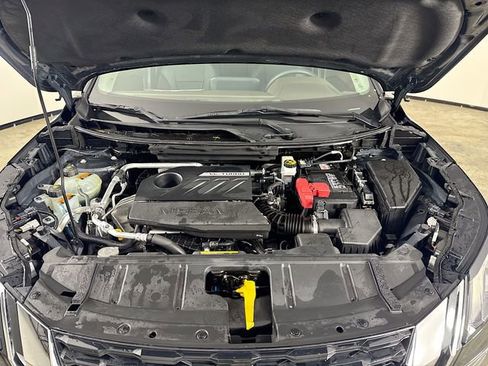 Used 2023 Nissan Rogue SL w/ SL Premium Package FWD image 34