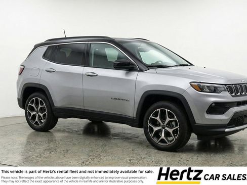 Used 2025 Jeep Compass Limited image 1
