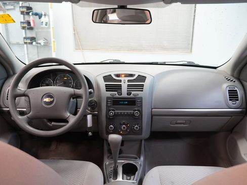 Used 2007 Chevrolet Malibu LS FWD image 18