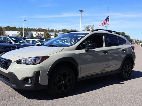 Used 2023 Subaru Crosstrek 2.0i Premium w/ Special Edition image 3