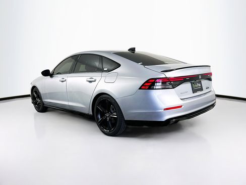 Used 2024 Honda Accord Sport image 5