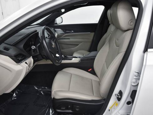 Used 2022 Cadillac CT4 Premium Luxury image 9