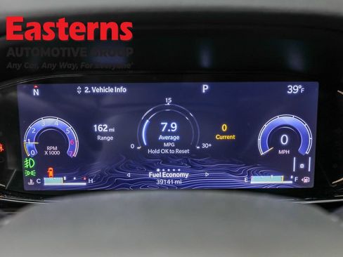Used 2022 Jeep Wagoneer Series II AWD/4WD image 18