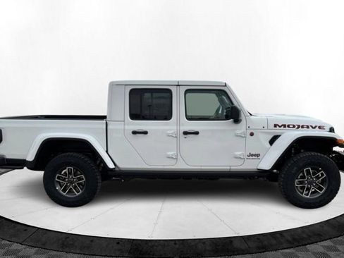 New 2026 Jeep Gladiator Mojave AWD/4WD image 6
