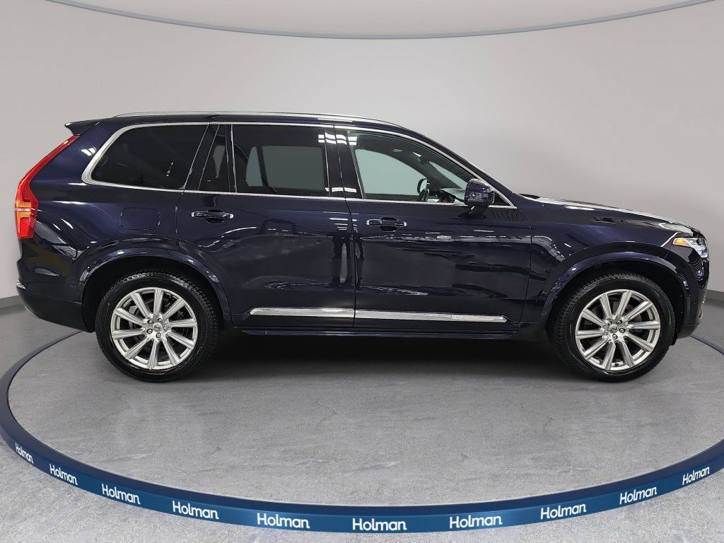 Used 2017 Volvo XC90 T6 Inscription w/ Vision Package AWD/4WD image 5
