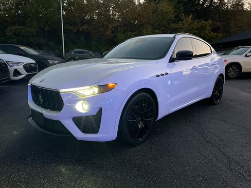 Used 2021 Maserati Levante image 75