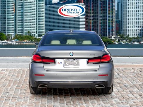 Used 2023 BMW 530i image 3
