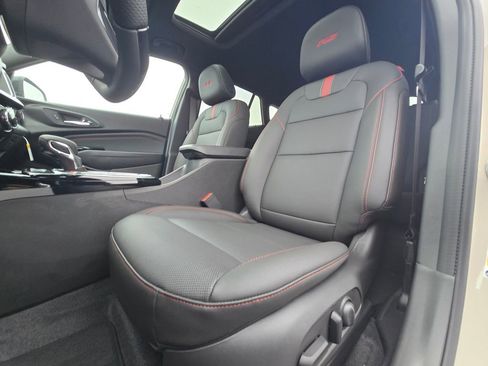 New 2026 Chevrolet Trax RS w/ Sunroof Package image 16