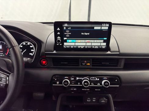 Used 2023 Honda Pilot EX-L image 30