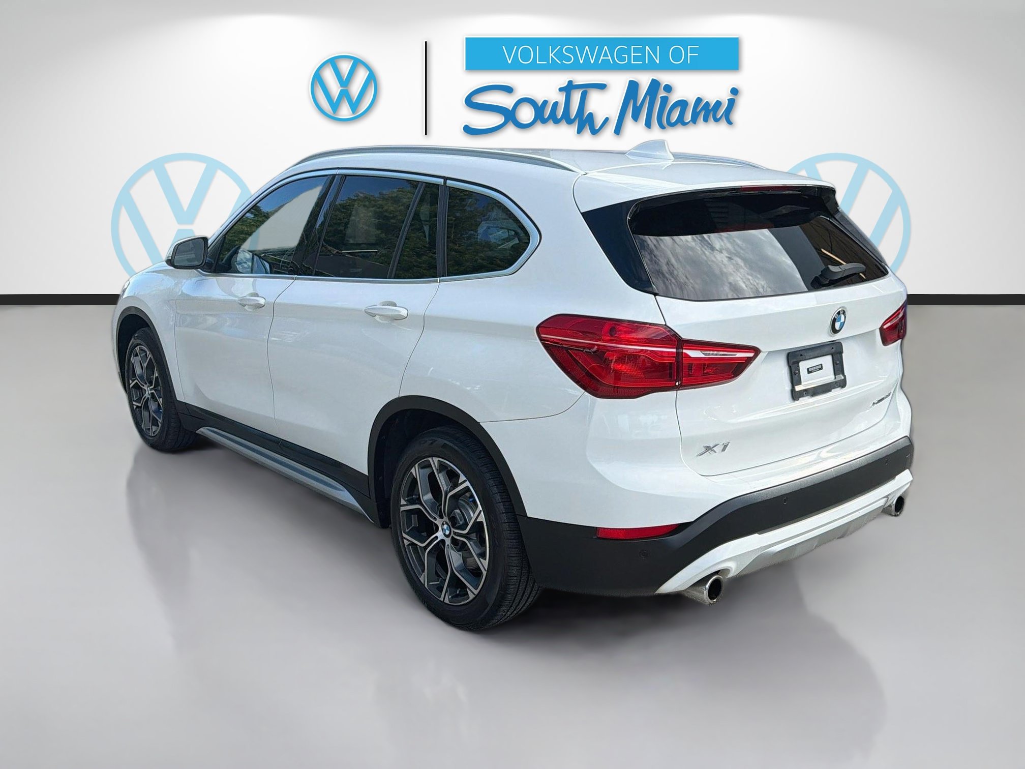 Used 2020 BMW X1 xDrive28i AWD/4WD image 5